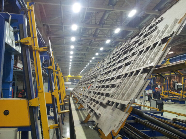 Jig for assembly and welding of passenger car side walls