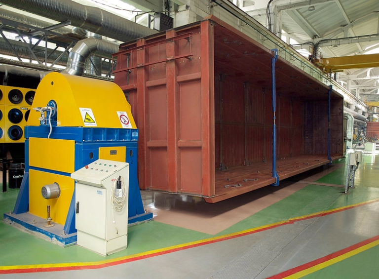 Horizontal welding rotators