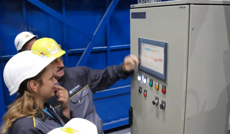 Railway wheel coating line
