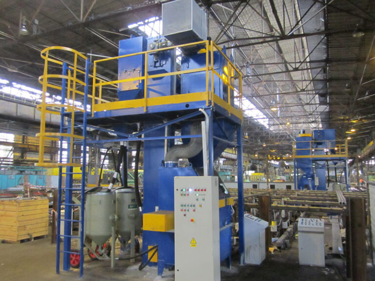 Blastroom for pipes end cleaning with JFE premium connection
