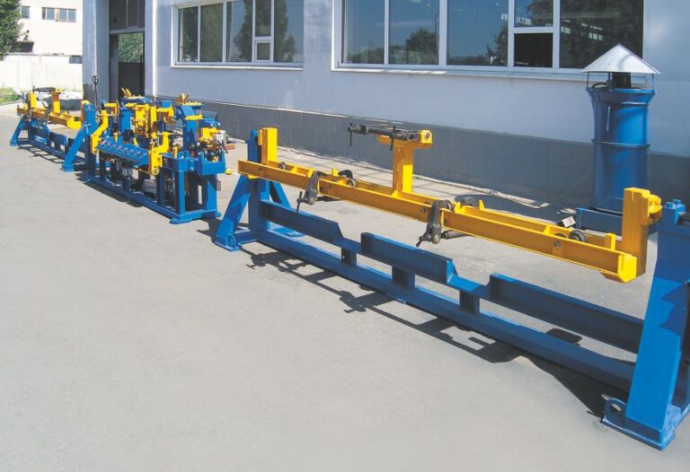 Intermediate beams assembly and welding line