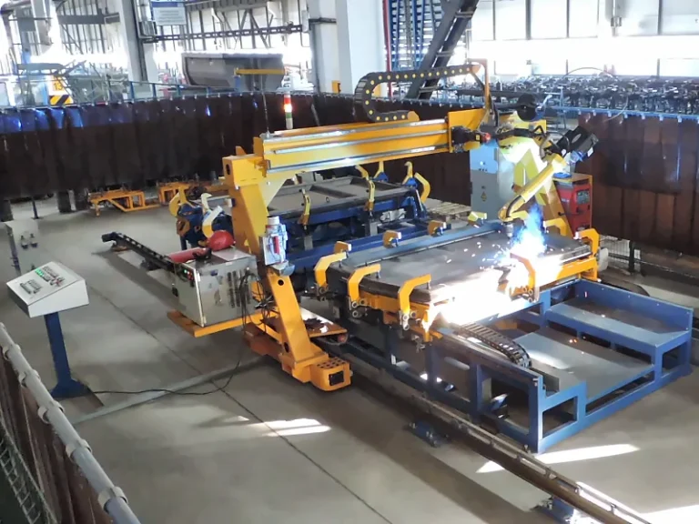 Robotic center for assembly and welding of a dump truck back door