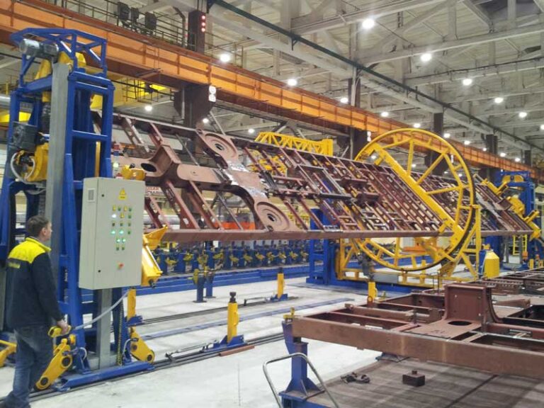 Multipurpose positioner for metro cars frames welding