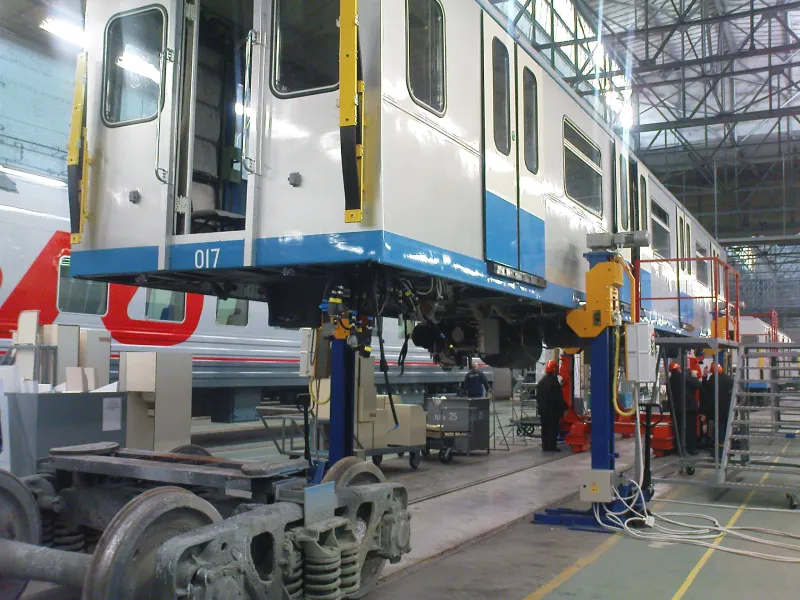 Mobile lifting jacks  in the production of subway cars