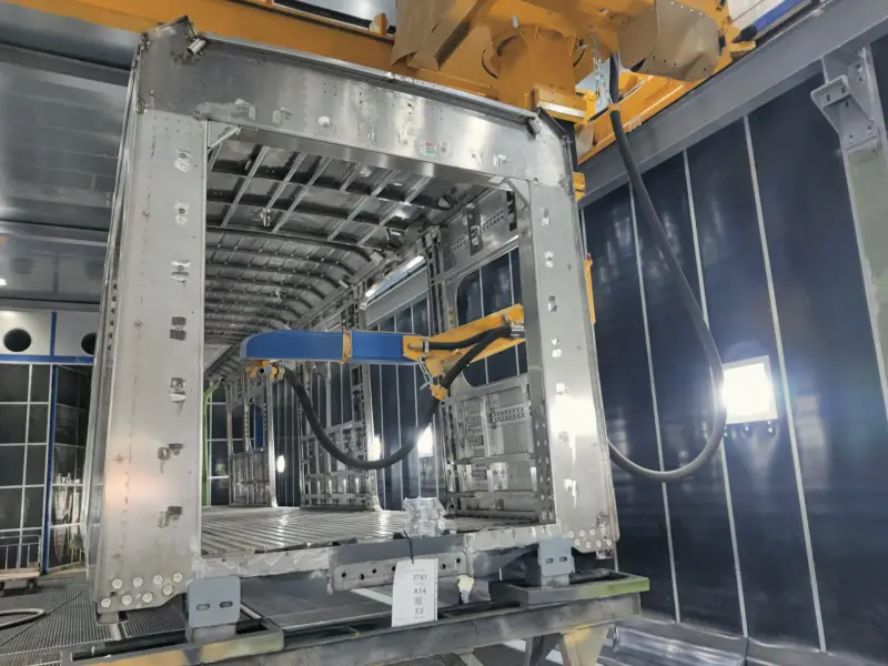 Robotic shot blasting of railcars Blastman