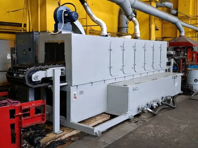 Railway axle box washing machine